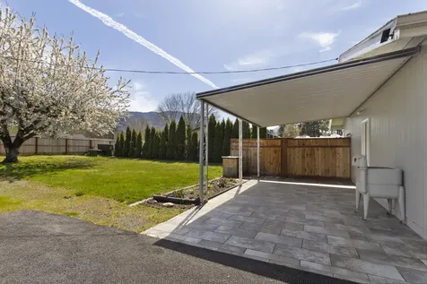 1725 Cloverlawn Drive Grants Pass OR 97527