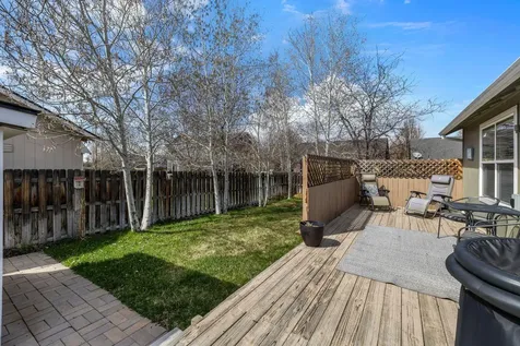 3409 SW Juniper Avenue Redmond OR 97756