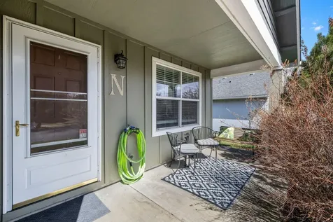 3409 SW Juniper Avenue Redmond OR 97756