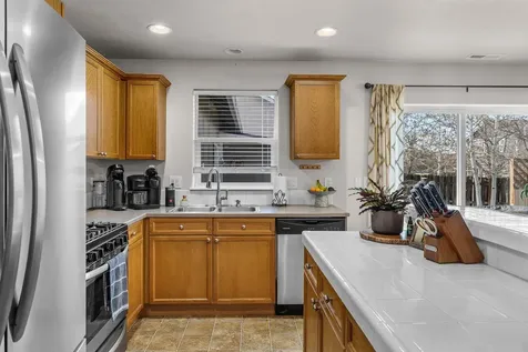 3409 SW Juniper Avenue Redmond OR 97756