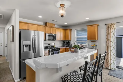 3409 SW Juniper Avenue Redmond OR 97756