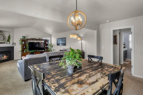 3409 SW Juniper Avenue Redmond OR 97756