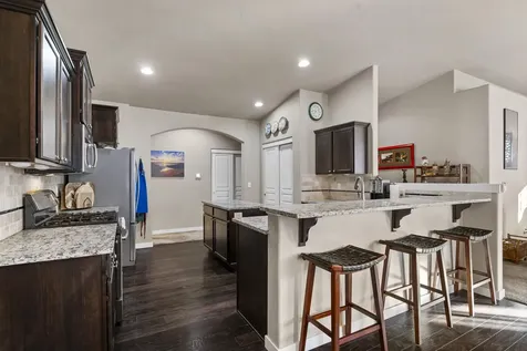 2344 NW Glen Oak Avenue Redmond OR 97756