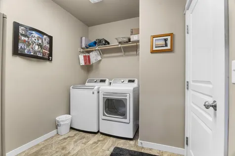 2344 NW Glen Oak Avenue Redmond OR 97756