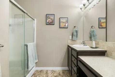 2344 NW Glen Oak Avenue Redmond OR 97756