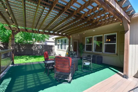 2344 NW Glen Oak Avenue Redmond OR 97756