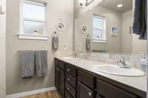 2344 NW Glen Oak Avenue Redmond OR 97756