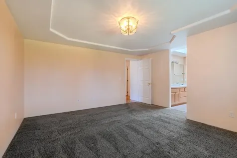 2236 Martin Drive Medford OR 97501