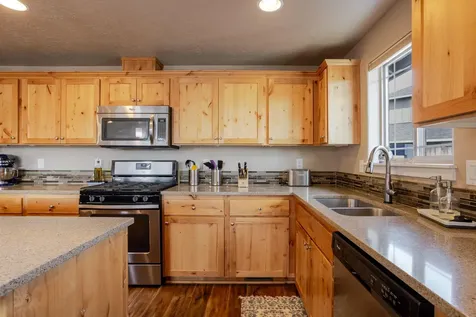2040 NW Kilnwood Place Redmond OR 97756