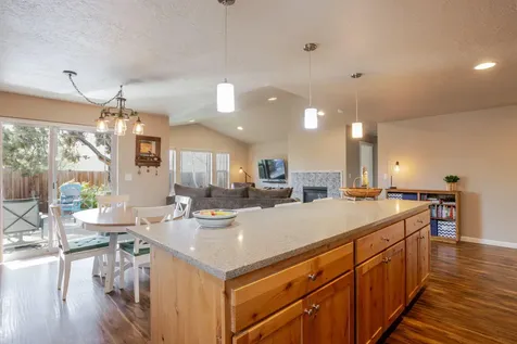 2040 NW Kilnwood Place Redmond OR 97756