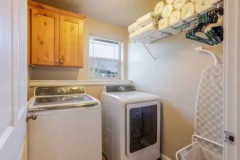 2040 NW Kilnwood Place Redmond OR 97756