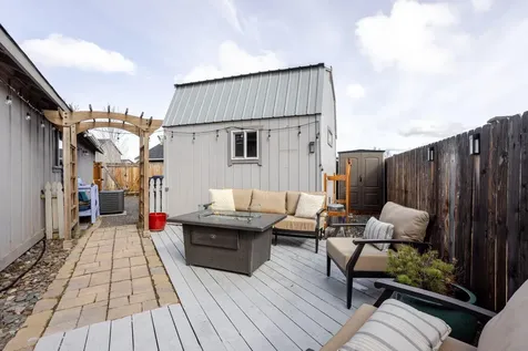 2040 NW Kilnwood Place Redmond OR 97756