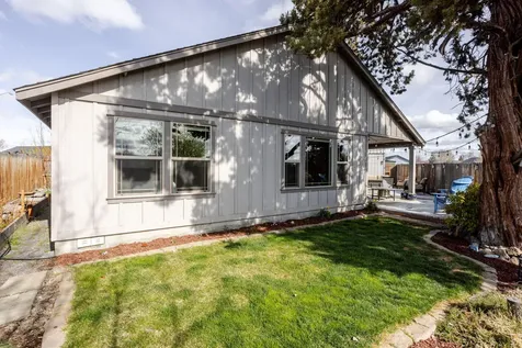 2040 NW Kilnwood Place Redmond OR 97756