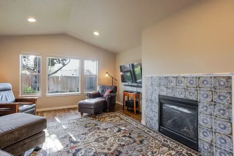 2040 NW Kilnwood Place Redmond OR 97756