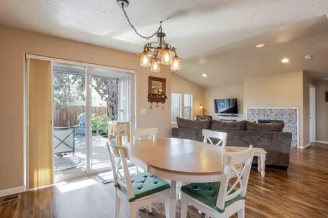 2040 NW Kilnwood Place Redmond OR 97756