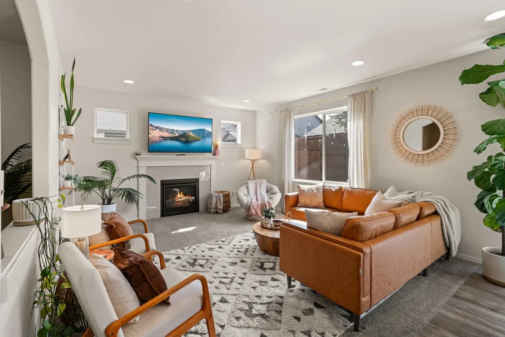 3612 Carnelian Street Medford OR 97504
