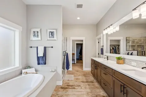 2042 NW Perspective Drive Bend OR 97703