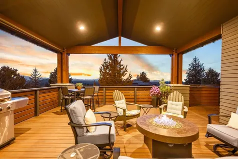 2042 NW Perspective Drive Bend OR 97703