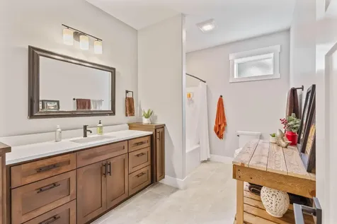 2042 NW Perspective Drive Bend OR 97703
