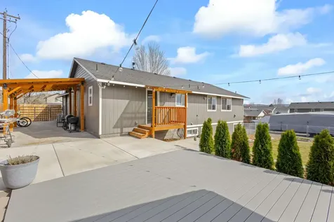 2395 NE Tennessee Lane Prineville OR 97754
