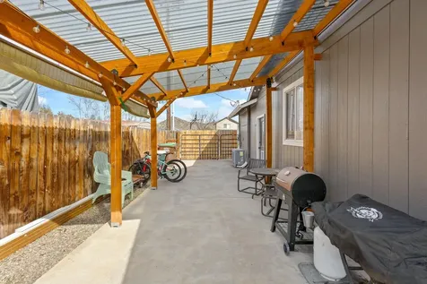 2395 NE Tennessee Lane Prineville OR 97754