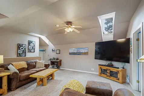 20905 Clear View Court Bend OR 97702