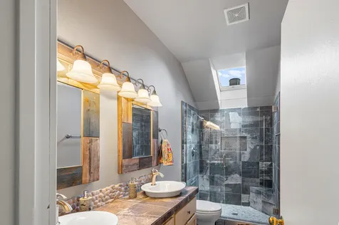 20905 Clear View Court Bend OR 97702