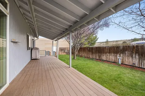 2728 NE Carriage Lane Prineville OR 97754