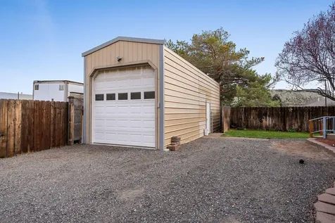 2728 NE Carriage Lane Prineville OR 97754