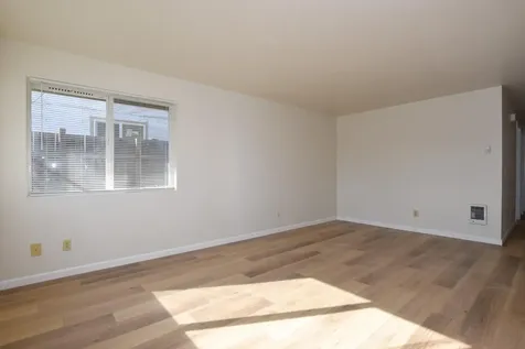 464 SW 2nd Street Madras OR 97741