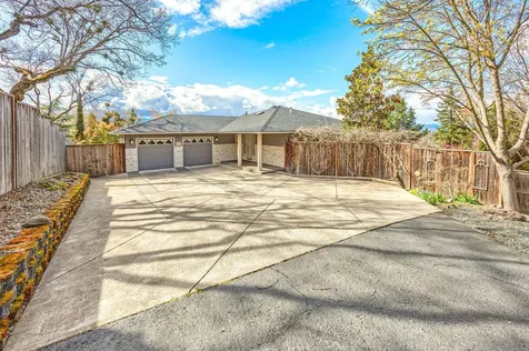 539 N Barneburg Road Medford OR 97504