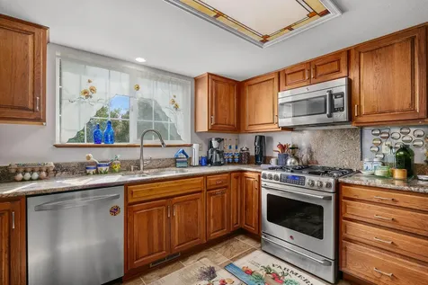 811 Lark Ellen Way Grants Pass OR 97527