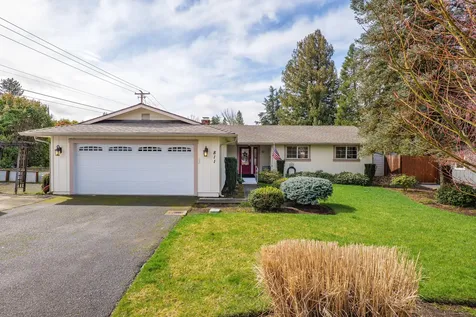 811 Lark Ellen Way Grants Pass OR 97527