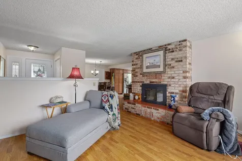 811 Lark Ellen Way Grants Pass OR 97527