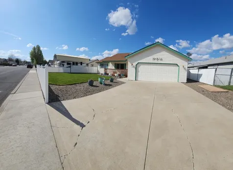 1217 SE 4th Street Prineville OR 97754
