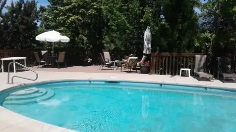 339 Ravenwood Place Ashland OR 97520