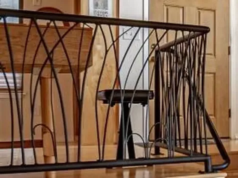 339 Ravenwood Place Ashland OR 97520