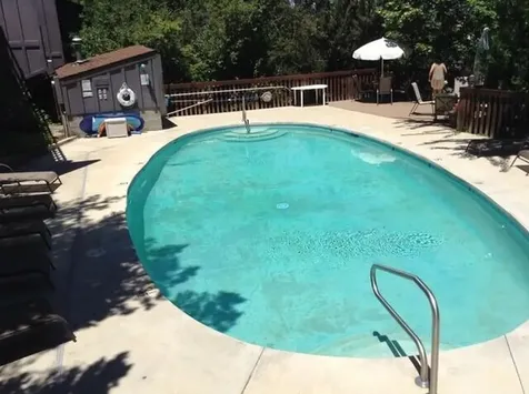 339 Ravenwood Place Ashland OR 97520