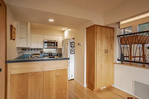 339 Ravenwood Place Ashland OR 97520