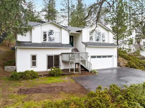 843 Morton Street Ashland OR 97520