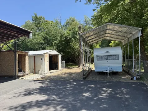 1741 Hope Street Klamath Falls OR 97603