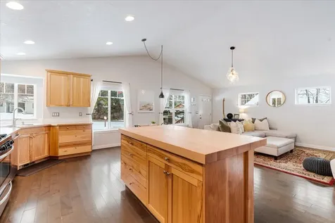1505 NW Hartford Avenue Bend OR 97703