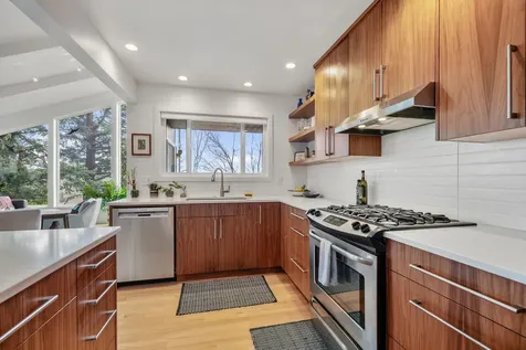 1206 Linda Avenue Ashland OR 97520