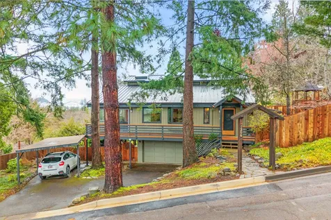 1206 Linda Avenue Ashland OR 97520