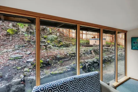 1206 Linda Avenue Ashland OR 97520