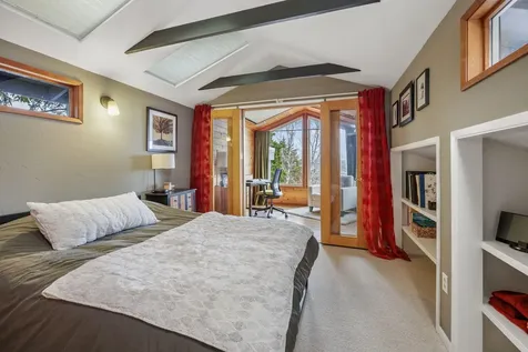 1206 Linda Avenue Ashland OR 97520