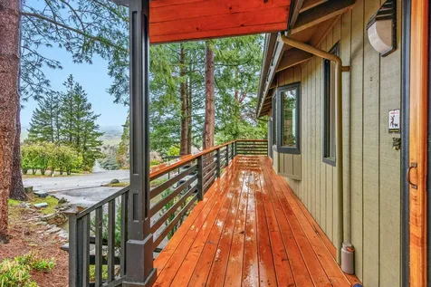 1206 Linda Avenue Ashland OR 97520