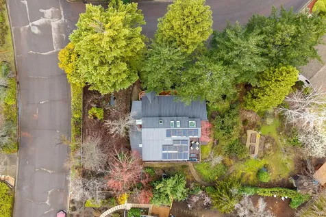 1206 Linda Avenue Ashland OR 97520