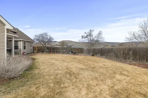 7122 Hager Lane Klamath Falls OR 97603