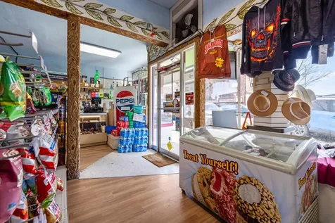1023 Main Street Klamath Falls OR 97601